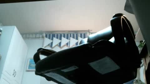 jimwellhung online show from March 2026 03:00:02 AM