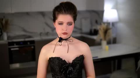 Snapshot of jinbar chatting on November 2025 02:28:01 PM Aria online show from November 2025 02:28:01 PM