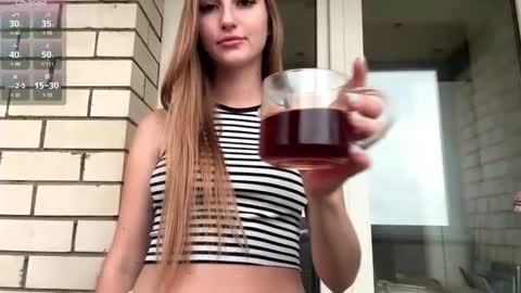 Snapshot of jinnyjaquins chatting on October 2025 07:20:01 AM Jinny online show from October 2025 07:20:01 AM