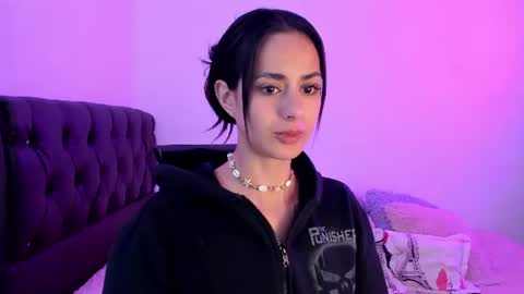 Snapshot of jinx__1 chatting on July 2026 04:05:01 AM Jinx online show from July 2026 04:05:01 AM