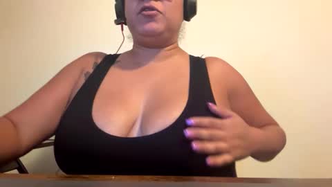 Snapshot of jiselledd chatting on September 2025 05:16:01 PM jiselledd online show from September 2025 05:16:01 PM