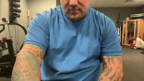 jitzgolfer online show from December 2025 04:10:01 AM