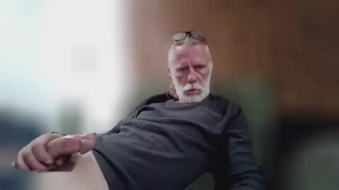 Snapshot of jizzmitten5 chatting on January 2026 06:16:01 AM jizzmitten5 online show from January 2026 06:16:01 AM