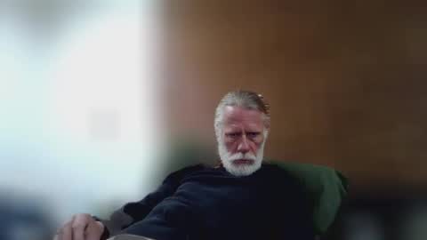 Snapshot of jizzmitten5 chatting on January 2026 03:32:01 AM jizzmitten5 online show from January 2026 03:32:01 AM