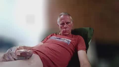 Snapshot of jizzmitten5 chatting on February 2026 02:08:01 AM jizzmitten5 online show from February 2026 02:08:01 AM