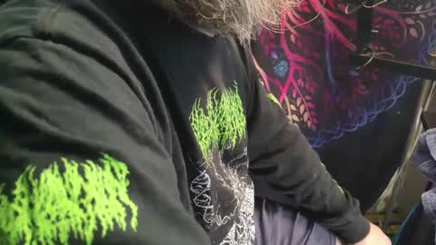 JJ online show from December 2025 12:37:02 AM