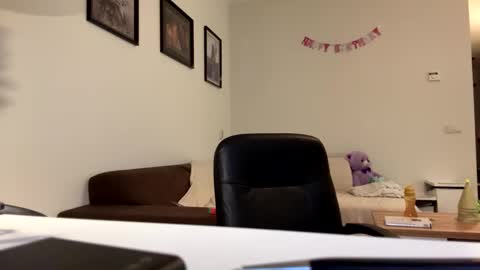 jjd8 online show from November 2025 09:54:01 PM