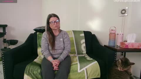 Snapshot of jjjust4fun1985 chatting on December 2024 12:19:02 AM Nicole Allen online show from December 2024 12:19:02 AM