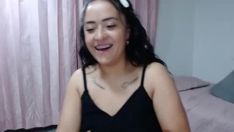 Snapshot of jjulietha95 chatting on February 2025 02:35:02 AM Julieta online show from February 2025 02:35:02 AM