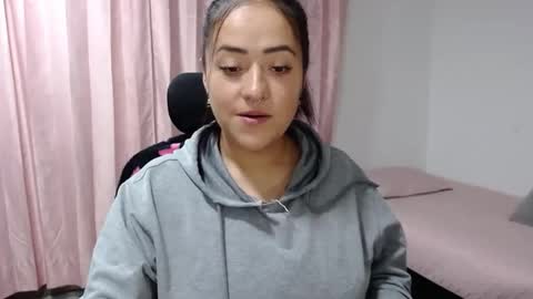 Snapshot of jjulietha95 chatting on February 2025 12:59:01 AM Julieta online show from February 2025 12:59:01 AM