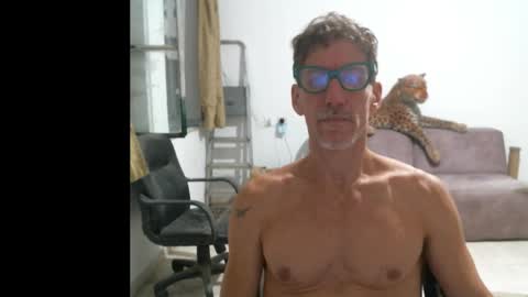 jlmbud online show from October 2025 12:36:02 AM