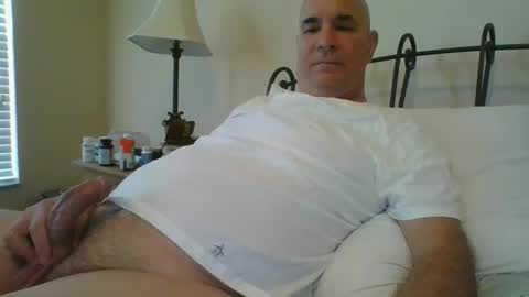 Snapshot of jmichael50 chatting on December 2024 05:11:02 PM jmichael50 online show from December 2024 05:11:02 PM