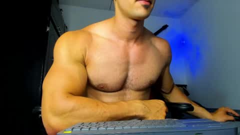 IGJmortton online show from May 2026 01:56:01 AM