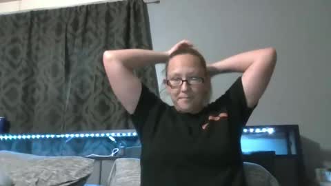 Snapshot of jna1009 chatting on December 2025 06:15:01 PM amanda and jake online show from December 2025 06:15:01 PM