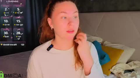 Snapshot of joan_green chatting on July 2026 02:06:02 AM GMT2 Tue-Wed Fri-Sun 3-9AM Joan green online show from July 2026 02:06:02 AM