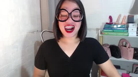 Joana online show from January 2025 07:35:01 PM