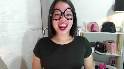 Joana online show from January 2025 07:50:02 PM