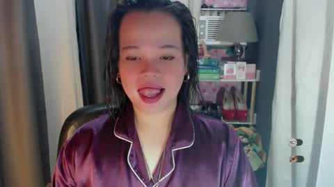 Joana online show from June 2026 11:05:01 PM