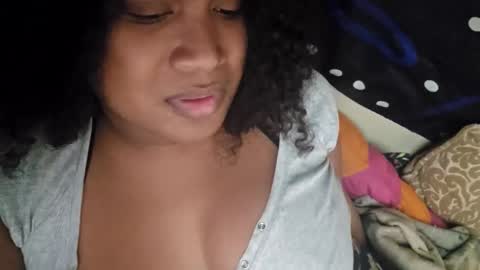 JoanieluvschachiTrans-Girl online show from October 2025 03:52:01 PM