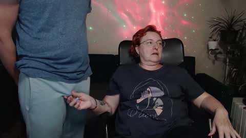 Snapshot of joannaandneighbour chatting on September 2025 09:14:02 AM Joanna and Greg online show from September 2025 09:14:02 AM