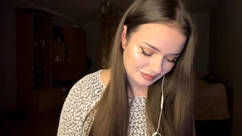 Elizabeth online show from December 2025 04:55:02 PM