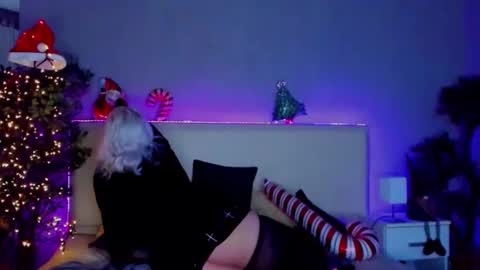 Joann online show from December 2024 08:25:02 PM