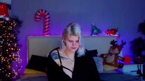 Joann online show from December 2024 07:34:02 PM