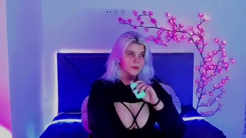 Snapshot of joannlowes chatting on February 2026 09:24:01 PM Joann online show from February 2026 09:24:01 PM