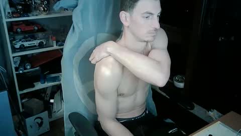 Snapshot of joaomuacho chatting on April 2026 05:38:01 AM joao love online show from April 2026 05:38:01 AM