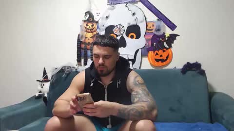 Snapshot of jodogs chatting on November 2025 02:59:02 PM Tiberius online show from November 2025 02:59:02 PM