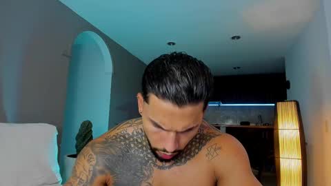 joe_esthetic online show from February 2025 02:47:02 AM