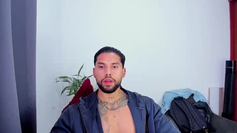 joe_esthetic online show from October 2025 12:49:02 PM