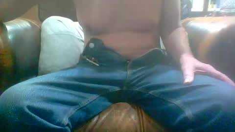 Snapshot of joeblow61616 chatting on December 2024 03:53:02 PM joeblow61616 online show from December 2024 03:53:02 PM