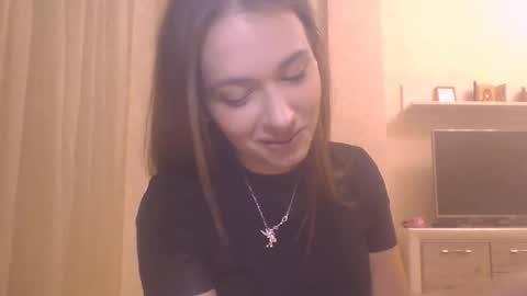 Jennifer online show from October 2025 06:40:02 PM