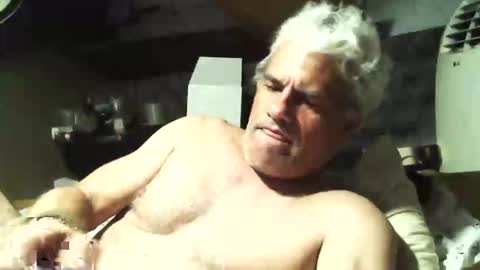 Snapshot of joelcojones chatting on February 2025 07:39:02 AM joelcojones online show from February 2025 07:39:02 AM