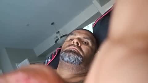 Razorbackvet online show from February 2026 09:44:02 PM