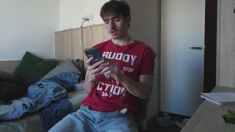 Snapshot of joeosulli2024 chatting on October 2025 01:29:01 PM JoeOsulli online show from October 2025 01:29:01 PM