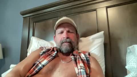 joestros online show from November 2025 05:02:01 PM