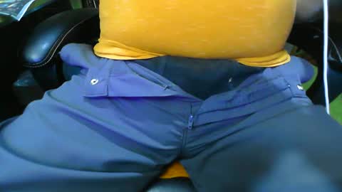 joeyballs123 online show from June 2026 11:35:02 PM