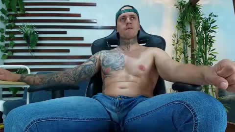     online show from September 2025 06:39:01 AM