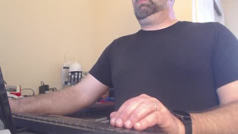 Snapshot of joeystr0ker chatting on April 2026 10:30:02 PM joeystr0ker online show from April 2026 10:30:02 PM