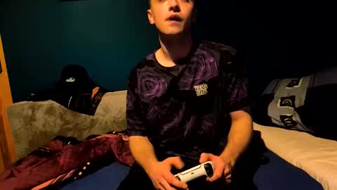 Snapshot of joffrey69v420 chatting on November 2025 12:20:02 AM - Quantum - online show from November 2025 12:20:02 AM