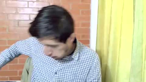 johan70nsexy online show from May 2026 01:05:02 PM
