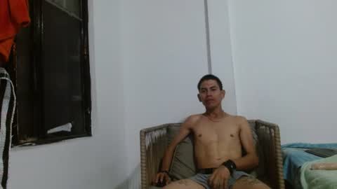 Snapshot of johan_kitten chatting on June 2026 03:20:02 AM johan online show from June 2026 03:20:02 AM