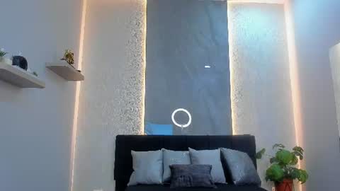 Johan Williams online show from June 2026 12:15:01 AM