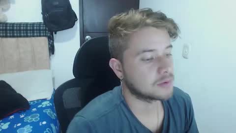 Snapshot of johanleonsweetboy chatting on October 2025 04:51:02 PM JOHAN independient model online show from October 2025 04:51:02 PM