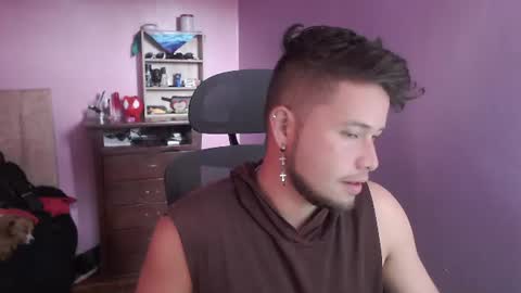JOHAN independient model online show from July 2026 07:54:01 PM
