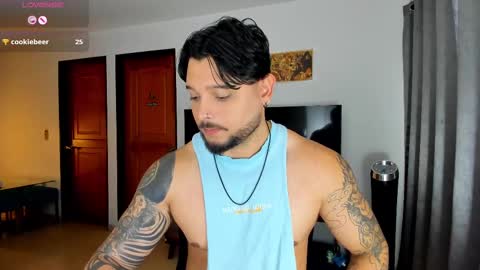 Snapshot of johatsu chatting on March 2025 10:47:01 PM King - online show from March 2025 10:47:01 PM