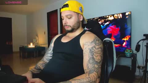 Snapshot of johatsu chatting on October 2025 12:11:01 AM King - online show from October 2025 12:11:01 AM