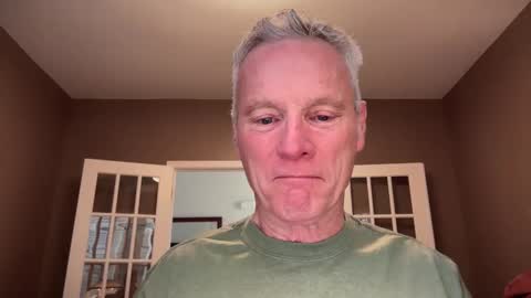 Snapshot of john555_555 chatting on November 2025 02:06:02 PM JackJack online show from November 2025 02:06:02 PM